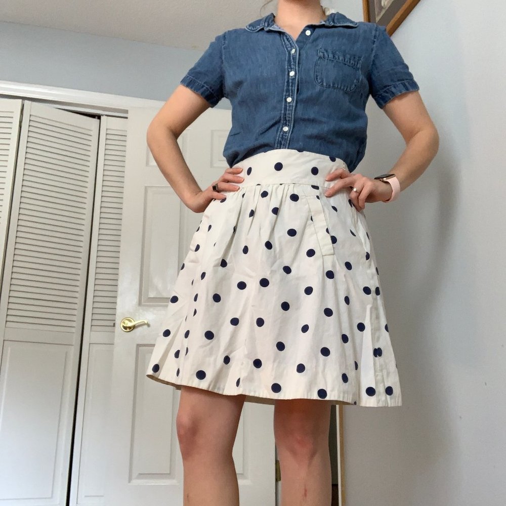 J. Crew Navy Polka Dot A-Line Skirt sz 0 EUC